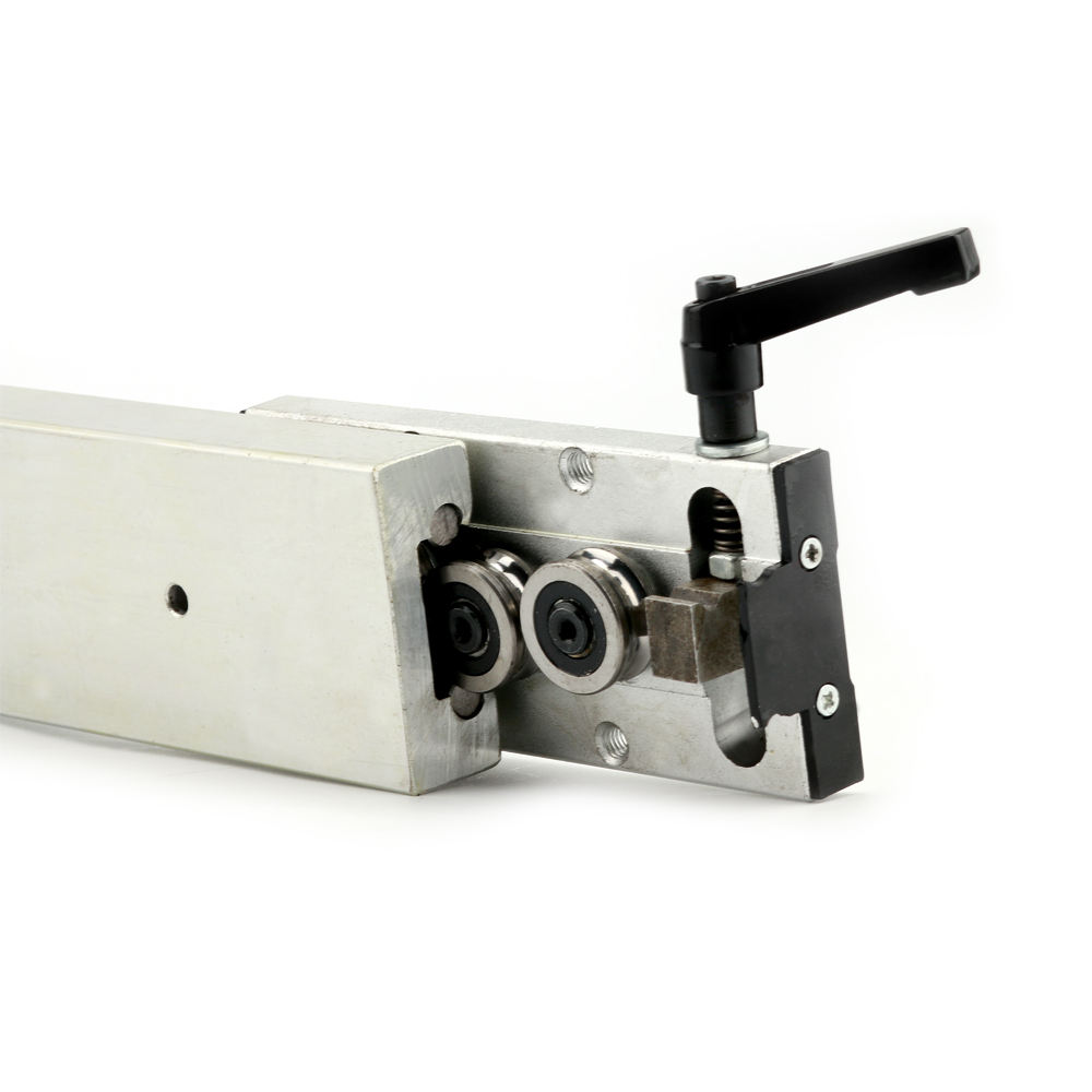 60mm width Built in double 8mm axis linear guide rail locking 3 4 5 wheels tracker roller slide aluminum profile SGR20 SGB20