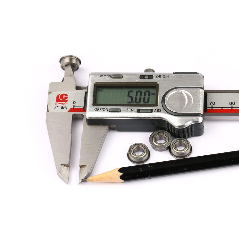 GCR15 Chrome steel 440 Stainless steel hybrid ceramic flange deep groove ball bearings L1050 2RS SMR105ZZ MF105ZZ