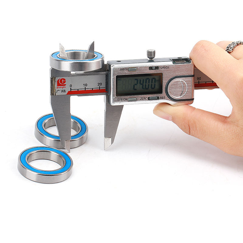 Bicycle axis ceramic bearing Si3N4 balls hybrid ceramic ball bearing 24*37*7mm MR24377 2rs