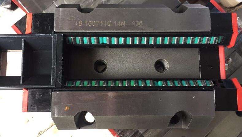 Silent roller type linear guide rails QRR with Roller type block Slider bearings QRL QRH QRW 20 25 30 35 45